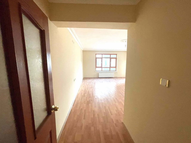 KARAPÜRÇEK MAH. ARA KAT KİRALIK 3+1 DAİRE