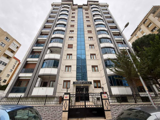 KARTAL ATALARDA GENÇ BİNADA OTURUMA HAZIR 3+1 KİRALIK DAİRE