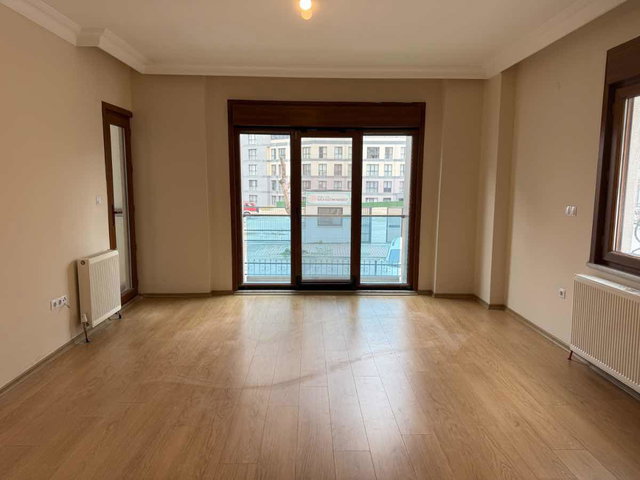 KARTAL ATALARDA GENÇ BİNADA OTURUMA HAZIR 3+1 KİRALIK DAİRE
