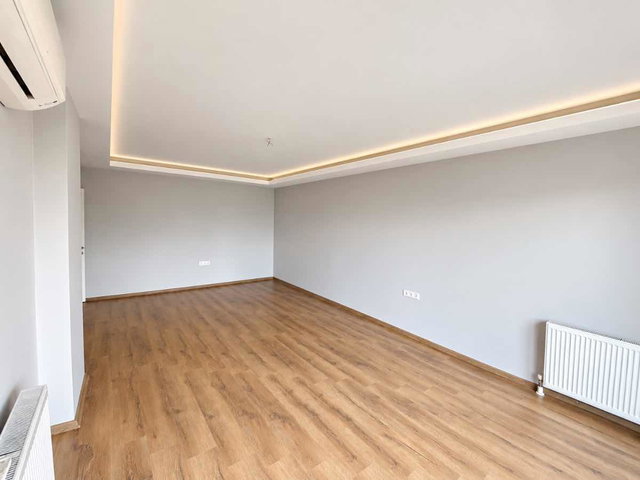 REMAX' DAN BEGONVİL EVLERİNDE MUHTEŞEM 2+1 "ALPAY APAKGÜN"