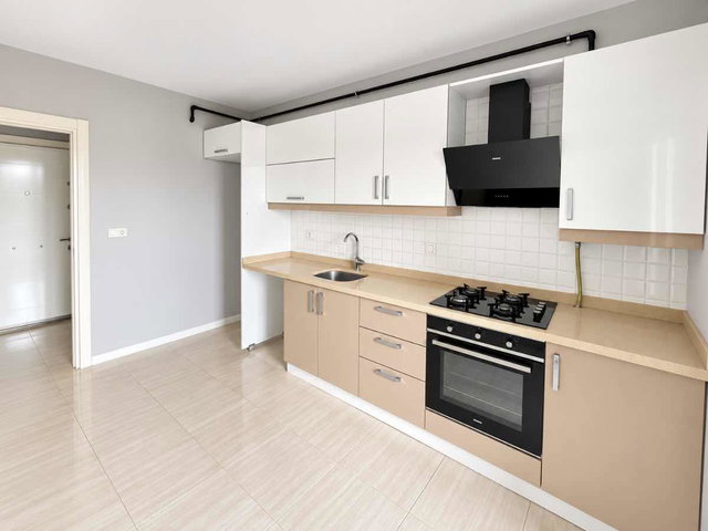 REMAX' DAN BEGONVİL EVLERİNDE MUHTEŞEM 2+1 "ALPAY APAKGÜN"