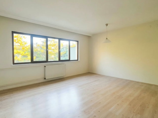 KONUTKENT OYAK-2 SİTESİ’NDE DOĞAYLA İÇ İÇE SATILIK 2+1 DAİRE