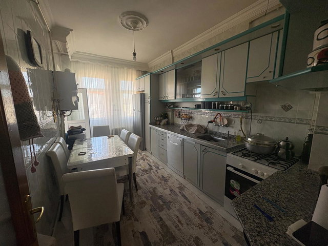 REMAX İLKE'DEN YILDIZKENT'TE 3+1 SATILIK DAİRE