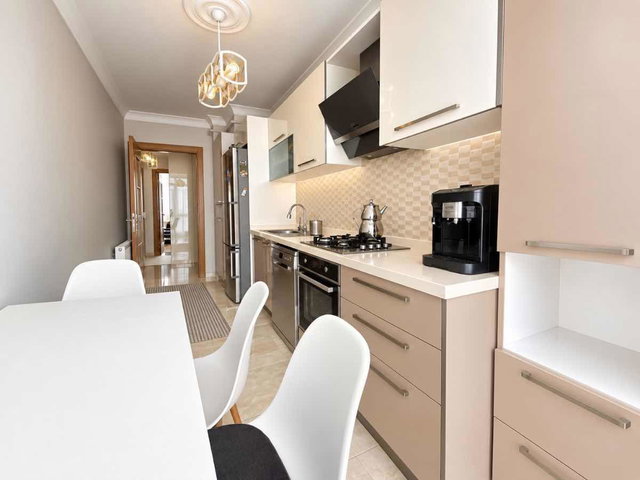 RE/MAX' DAN TUZLA YAPISAN VADİ SİTESİ'NDE SATILIK 3+1 LÜKS DAİRE
