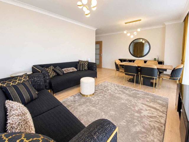 RE/MAX' DAN TUZLA YAPISAN VADİ SİTESİ'NDE SATILIK 3+1 LÜKS DAİRE