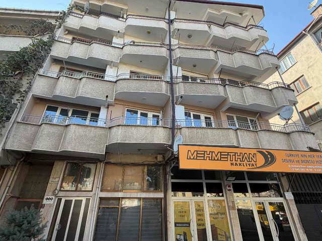 REMAX BEYAZ İNEGÖL SİNANBEY İÇİ YAPILI 3+1 KİRALIK