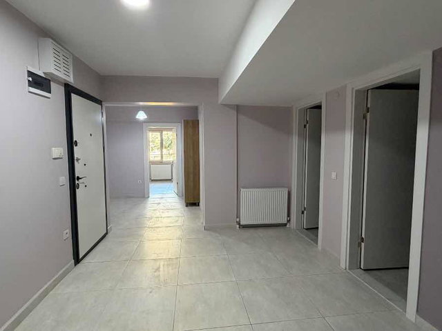 REMAX BEYAZ INEGÖL SINANBEY IÇI YAPILI 3+1 KIRALIK