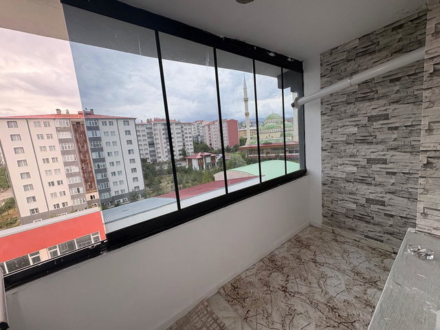 REMAX İLKE'DEN HİLALKENT 3+1 KİRALIK DAİRE