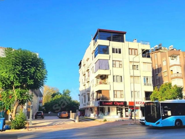 ANTALYA KIRCAMI'DE TAMAMEN YENILENMIS ,SATILIK ,ŞIK DUBLEX DAIRE