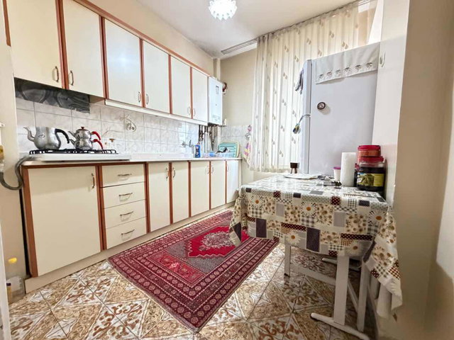SIVAS CADDESI ÜZERINDE 4+1 SATILIK KÖŞE DAIRE KARANLIK ODASI YOK