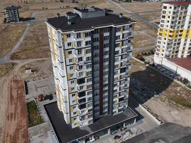 BAHÇELİEVLER MAH. SIFIR LÜKS CADDE ÜZERİ SATILIK 4+1 DAİRE