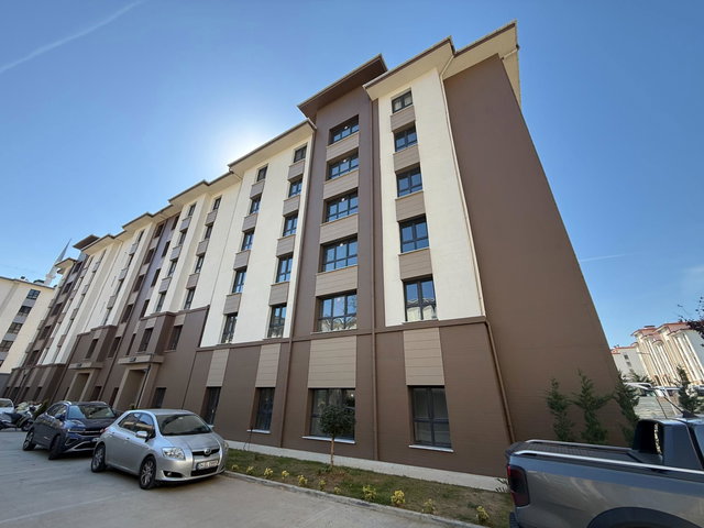 ATAŞEHİR YENİŞEHİR TOKİ KONUTLARINDA SIFIR BOŞ SATILIK 3+1 DAİRE