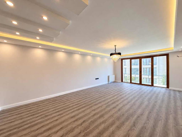 AKTEL SİTESİNDE ÇİFT CEPHE FULL YAPILI BOŞ SATILIK 3+1 DAİRE