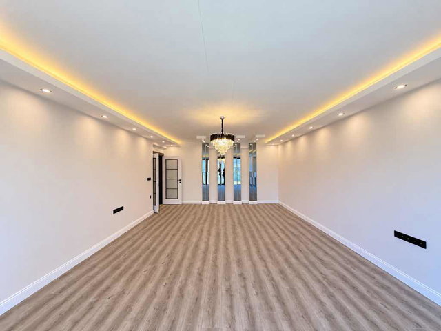 AKTEL SİTESİNDE ÇİFT CEPHE FULL YAPILI BOŞ SATILIK 3+1 DAİRE