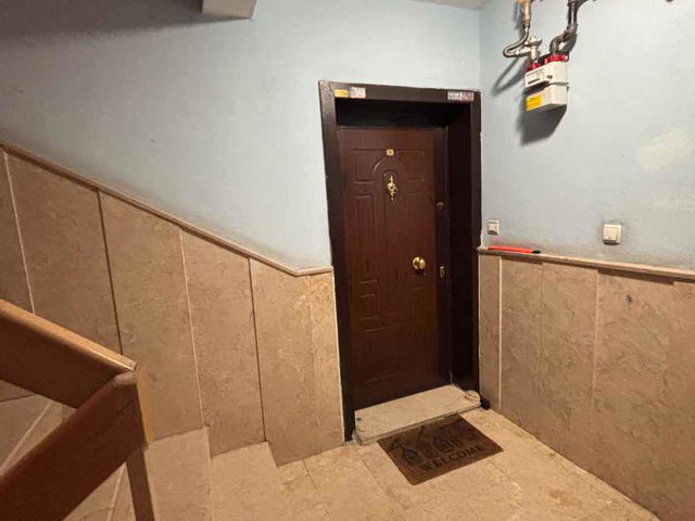GAZIİ MAHALLESİNDE  SATILK 80 M2  2+1 DAİRE