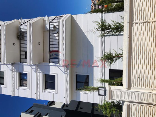 SEFERİHİSAR CAMİKEBİR MAHALLESİ SIFIR BİNADA EŞYALI KİRALIK 1+1