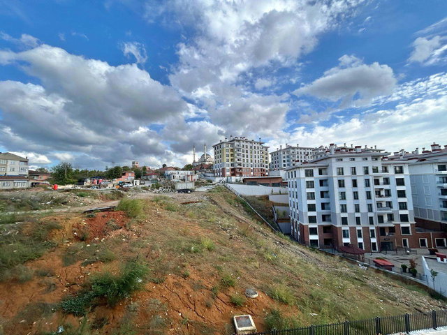 HEKIMBAŞI EMLAK KONUT PRO.3+1 KIRALIK ARA KAT_REMAX EBRU MEMIÇ