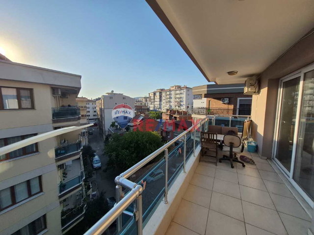 KARŞIYAKA ŞEMİKLER, GENÇ BİNADA EŞYALİ KIRALIK 2+1 DAİRE