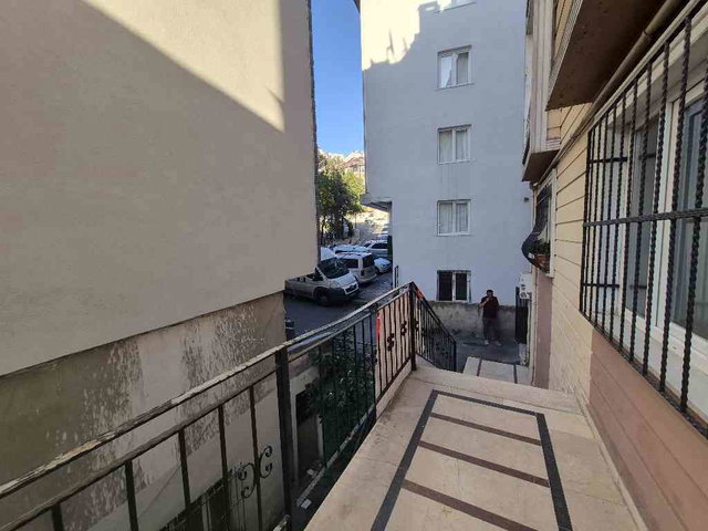 REMAX PRO GÜÇLÜ ÖZEN EYÜPSULTAN YEŞİLPINAR SATILIK 3+1 DAİRE