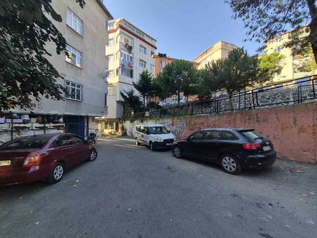 REMAX PRO GÜÇLÜ ÖZEN EYÜPSULTAN YEŞİLPINAR SATILIK 3+1 DAİRE