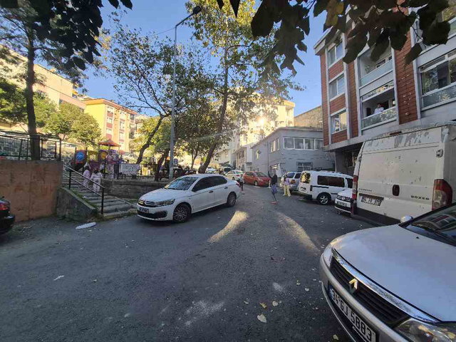 REMAX PRO GÜÇLÜ ÖZEN EYÜPSULTAN YEŞİLPINAR SATILIK 3+1 DAİRE