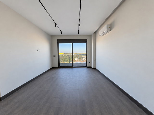 HASTANE VE BİLİM ÜNİ. YAKINI SATILIK 1+1 MODERN DAİRE