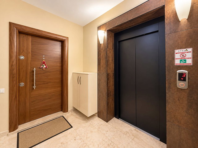 REMAX PALM'DEN 50. YIL MAH. OLİVİA PARK 2 SİT.'DE KİRALIK 4+1