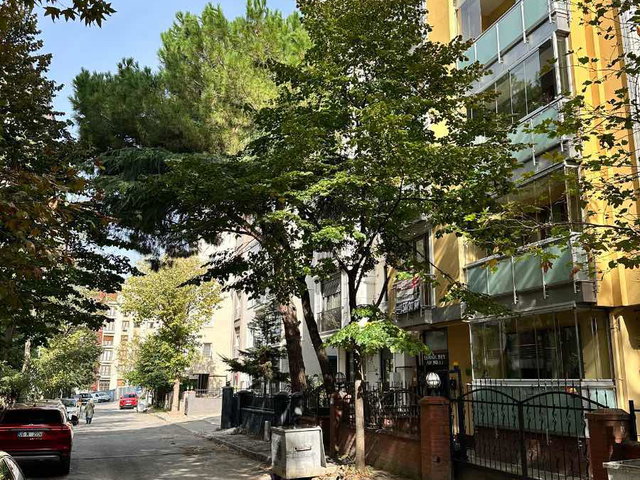 KARTAL PETROL İŞ MAH. BAKIMLI SATILIK 3+1 DAIRE (115M² NET)
