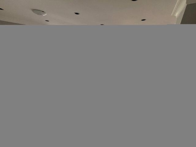 ZEKERIYAKÖY'DE MÜSTAKIL YAŞAM HISSI SUNAN 4+1 KIRALIK VILLA