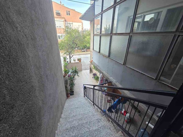 RE/MAX YAZ'DAN TOYGAR MAH GENİŞ EŞYALI BAHÇELI  2+1 KIRALIK DAİRE