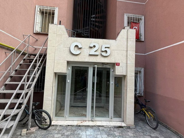 BÜYÜKŞEHİR MAHALLESİ METROBÜSE YAKIN C MAHALLESİ 3+1 KİRALIK DAİRE