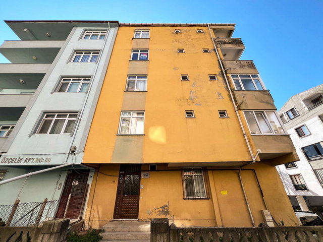 KÖRFEZ HACI OSMAN EBV BANYOLU GENİŞ ARA KAT 3+1 KİRALIK DAİRE
