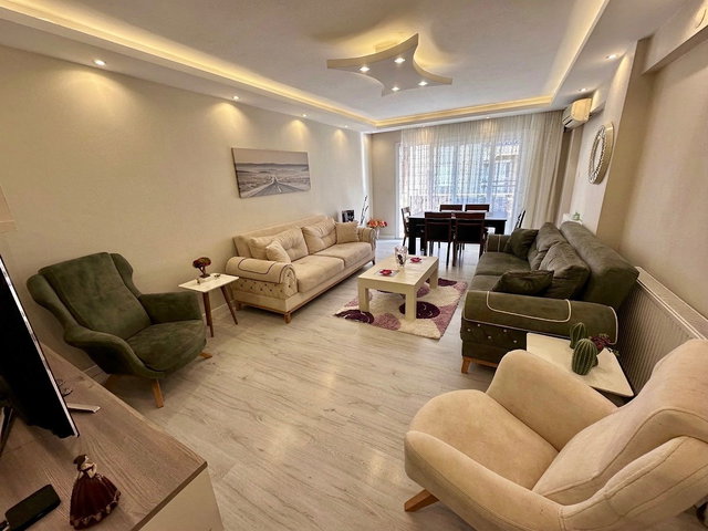 KARŞIYAKA ŞEMİKLER’DE 3+1 | 120 M² | 3 CEPHELİ (GÜNEY-KUZEY-BATI) | BALKONLU SATILIK DAİRE