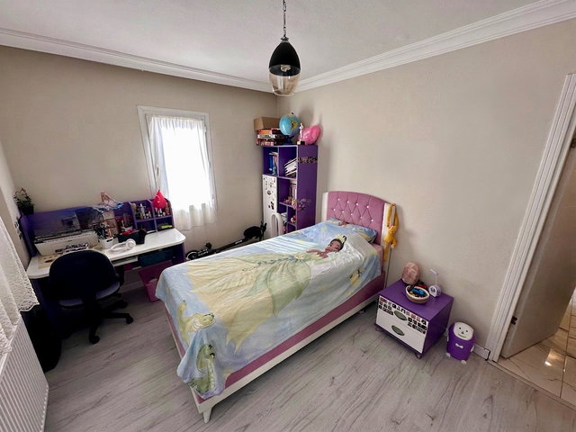 KARŞIYAKA ŞEMİKLER’DE 3+1 | 120 M² | 3 CEPHELİ (GÜNEY-KUZEY-BATI) | BALKONLU SATILIK DAİRE
