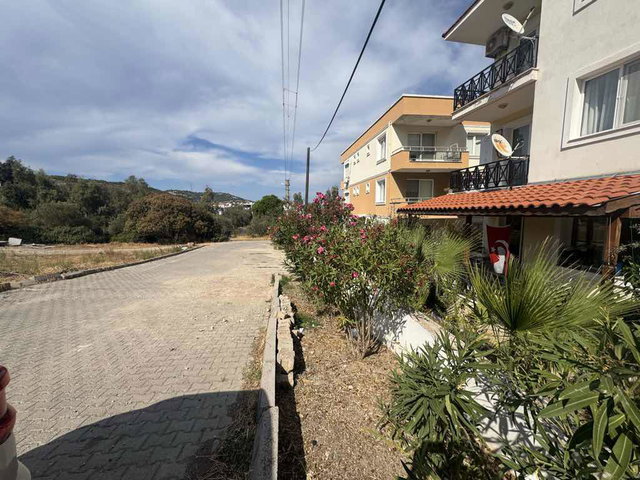 YENİFOÇA SATILIK BAHÇEKATI 2+1