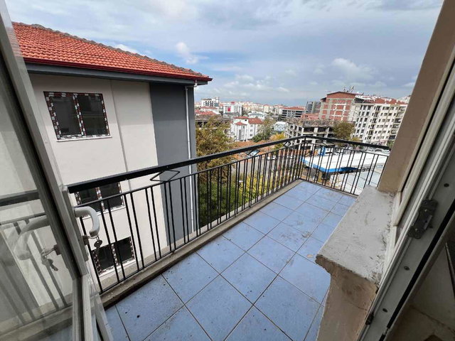 SİVAS CAD. MERKEZDE 2+1 ASANSÖRLÜ DAİRE