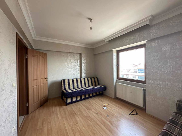 ADNAN KAHVECİ PAZARA KOMŞU KİRALIK 165 M2  3+1 GENİŞ FERAH DAİRE