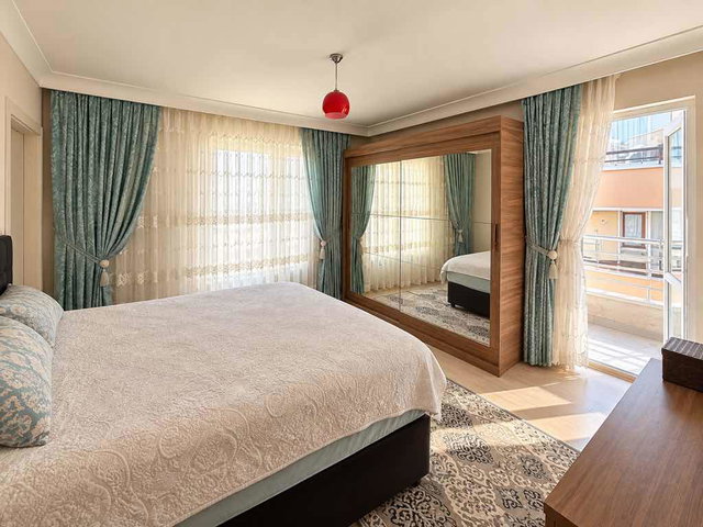 DİKMENDE 6+1 DUBLEKS | 265 M² BRÜT | 3 BANYOLU | BALKONLU | KAT MÜLKİYETLİ SATILIK DAİRE