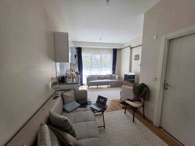 MALTEPE BAĞLARBAŞI'NDA KİRALIK 2+1 DAİRE