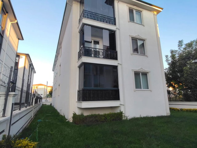 REMAX DESIGN TUZLA MAHALLESİNDE SATILIK 3+1 DAİRE