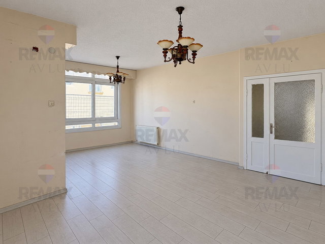 REMAX AVLU'DAN YENİŞEHİR GMK ÜZERİ KİRALIK DAİRE/OFİS