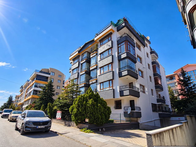 KIRKKONAKLAR'DA KONUMUYLA ÖNE ÇIKAN 3+1