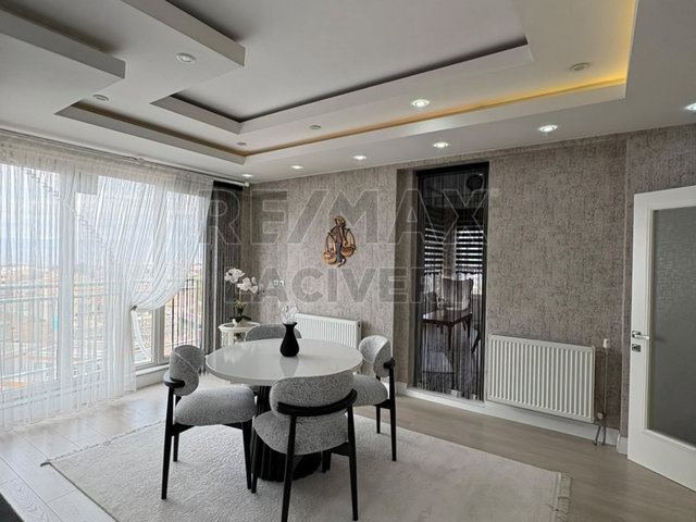 RE/MAX LACİVERT'TEN YEŞİL YAKUTİYEDE EŞYALI KİRALIK 3+1 DAİRE