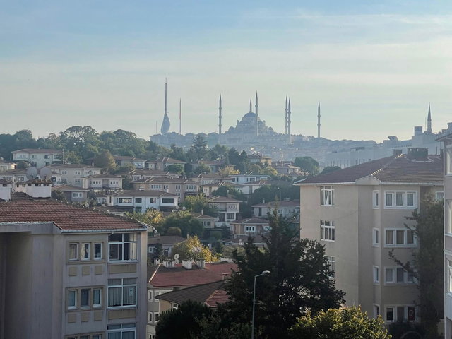 REMAX ANI 'DAN ÇENGELKÖY ATA 2 SİTESİ ’NDE KİRALIK 2+1 DAİRE