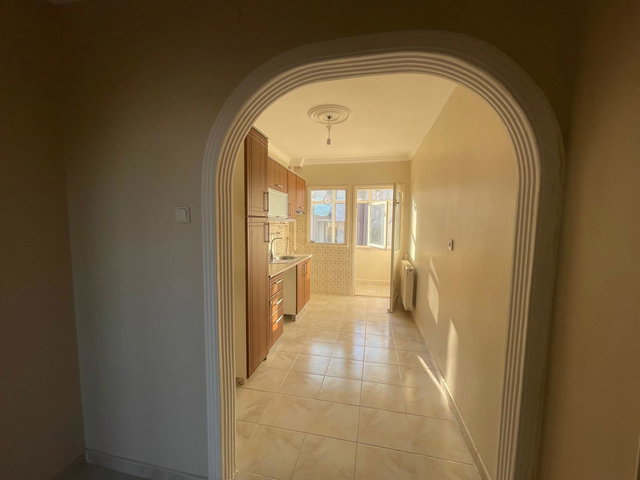 REMAX ANI 'DAN ÇENGELKÖY ATA 2 SİTESİ ’NDE KİRALIK 2+1 DAİRE