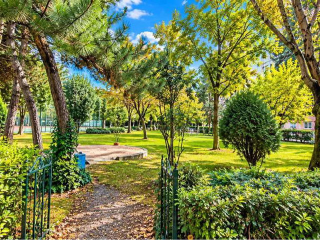 ATAKÖY 9.KISIM B LERDE SATILIK 2+1 DAİRE