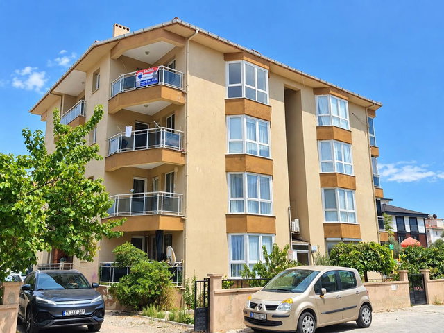 SEFERİHİSAR CAMİKEBİR’DE 3+1  125 M² SATILIK DAİRE