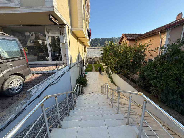 RE/MAX DIADAN GÜMÜŞOVA'DA KIRALIK ASANSÖRLÜ DUBLEKS DAIRE
