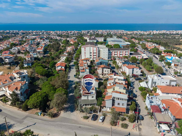 GÜZELBAHÇE ÇELEBI'DE TAM MÜSTAKIL KÖŞE KONUMLU 4+1 VILLA