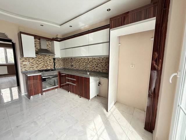 KARAALI VILLAR BÖLGESINDE 3+1  HAVUZLU,KAPALI MUTFAK SATILIK DAIRE